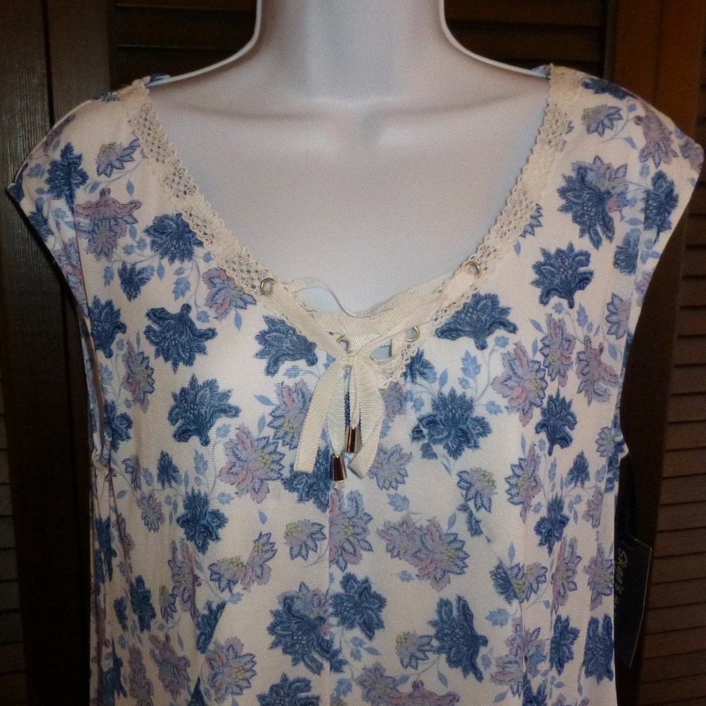 Skye's The LImit White & Blue Sleeveless Floral Dress, Knee Length, M, Nwt - Picture 4 of 8